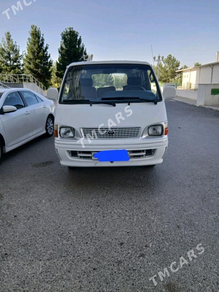 Toyota Hiace 2002 - 90 000 TMT - Aşgabat - img 1