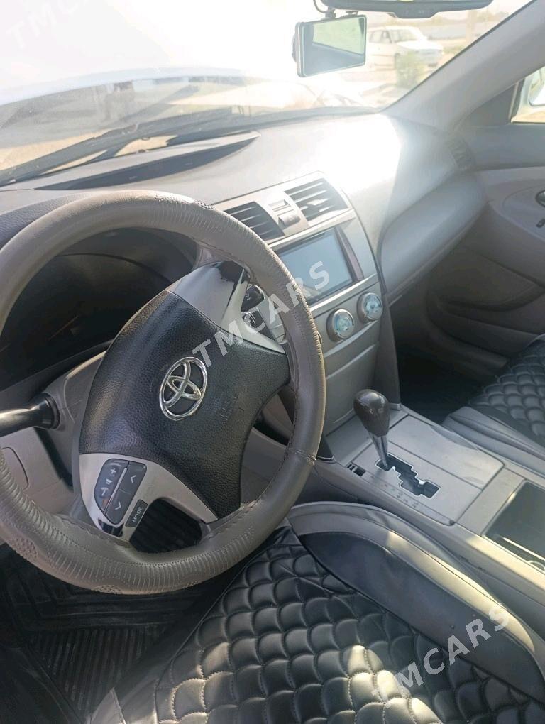 Toyota Camry 2008 - 130 000 TMT - Bäherden - img 3