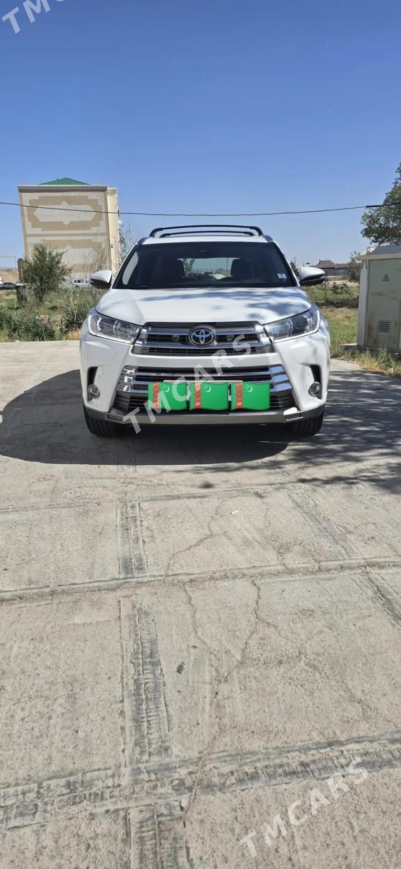 Toyota Highlander 2019 - 550 000 TMT - Мары - img 7