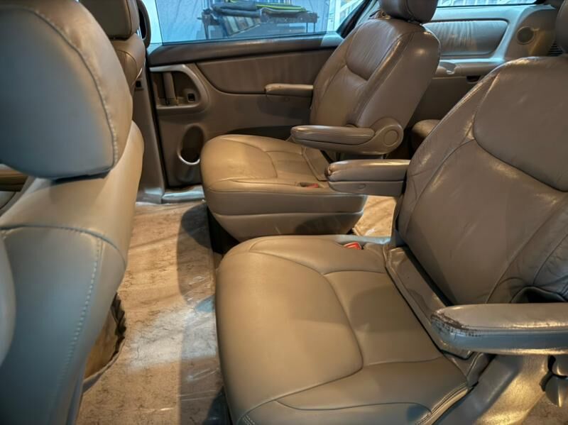 Toyota Sienna 2004 - 205 000 TMT - Балканабат - img 6