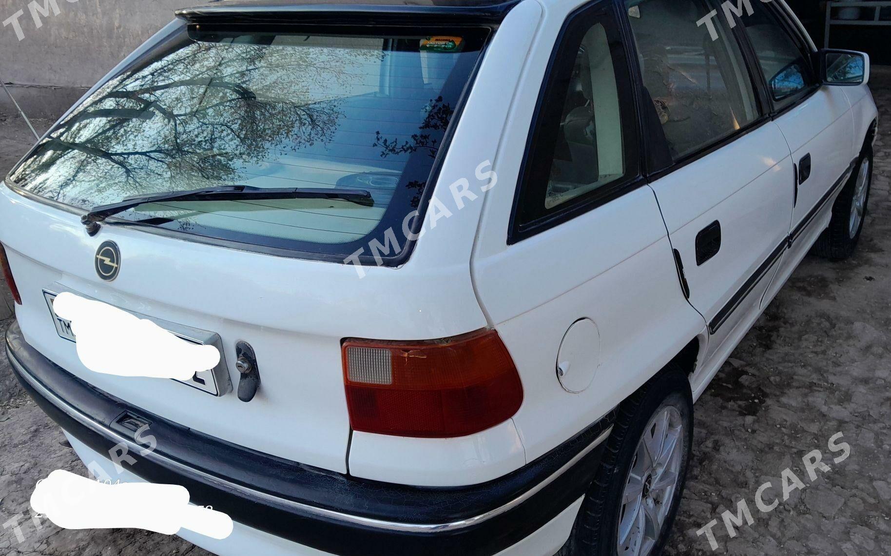 Opel Astra 1992 - 35 000 TMT - етр. Туркменбаши - img 4