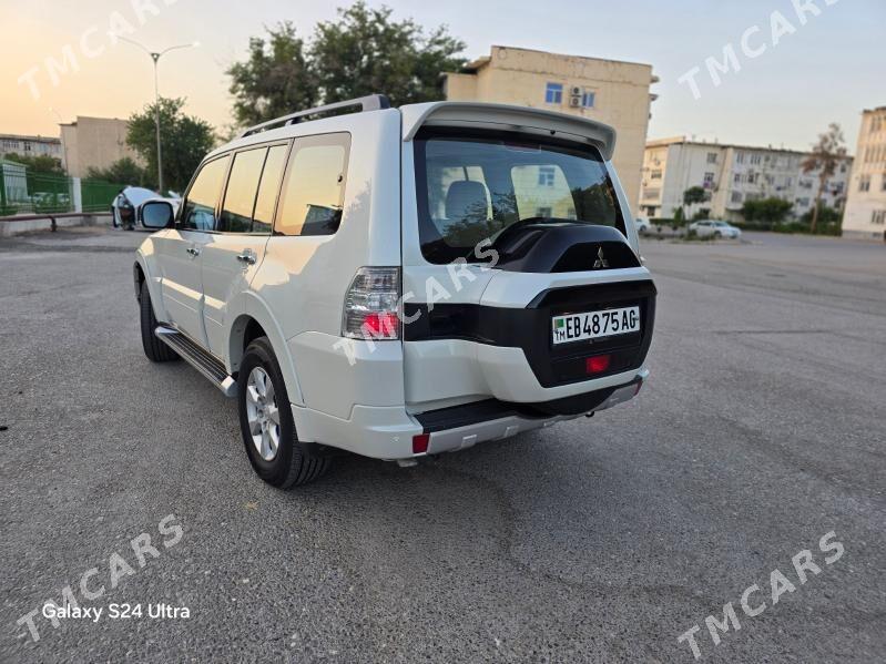 Mitsubishi Pajero 2015 - 308 000 TMT - Ашхабад - img 10