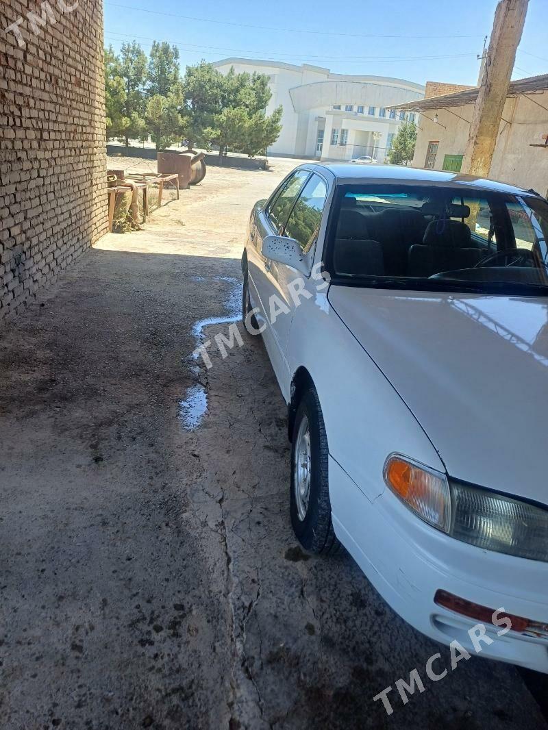 Toyota Camry 1995 - 75 000 TMT - Сакар - img 6