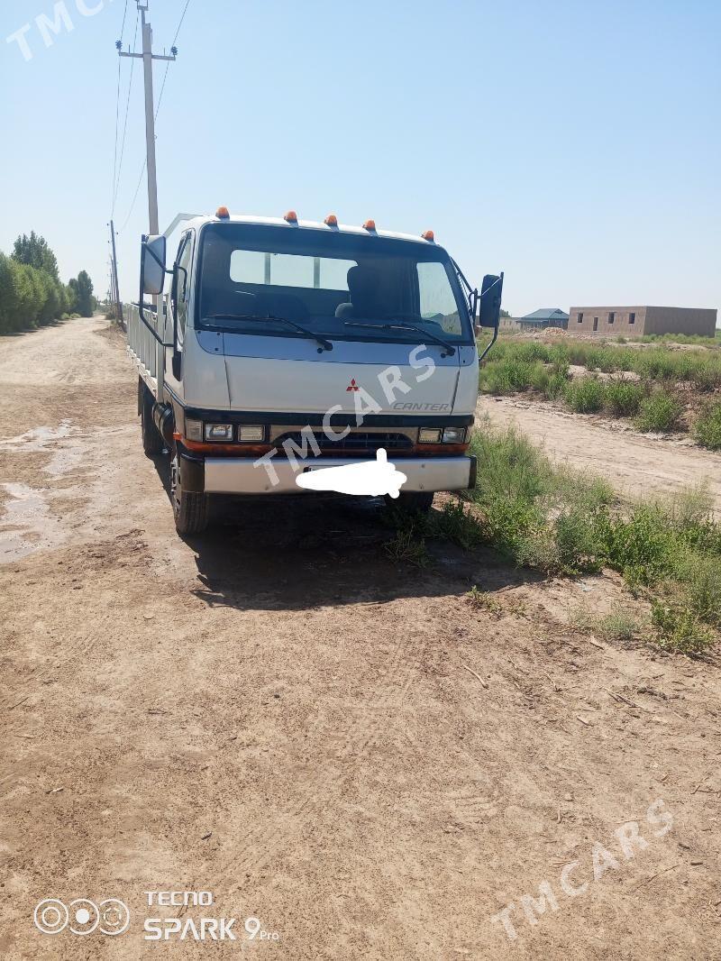 Mitsubishi Canter 2002 - 195 000 TMT - Кёнеургенч - img 4