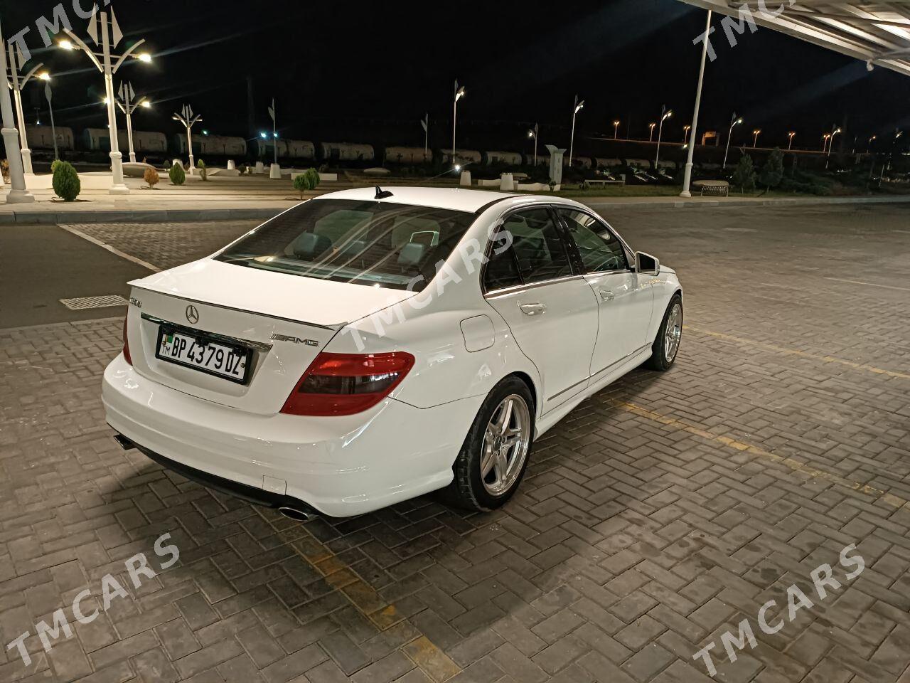 Mercedes-Benz C300 2010 - 200 000 TMT - Туркменабат - img 2