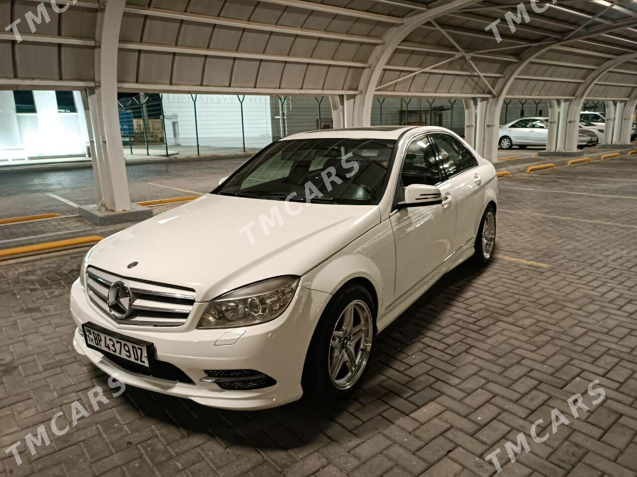 Mercedes-Benz C300 2010 - 200 000 TMT - Туркменабат - img 6