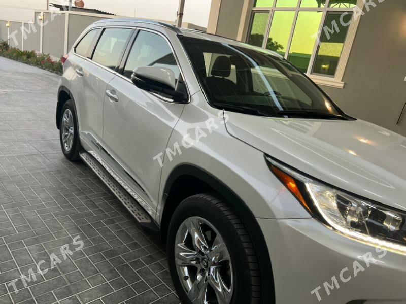 Toyota Highlander 2018 - 540 000 TMT - Багир - img 2