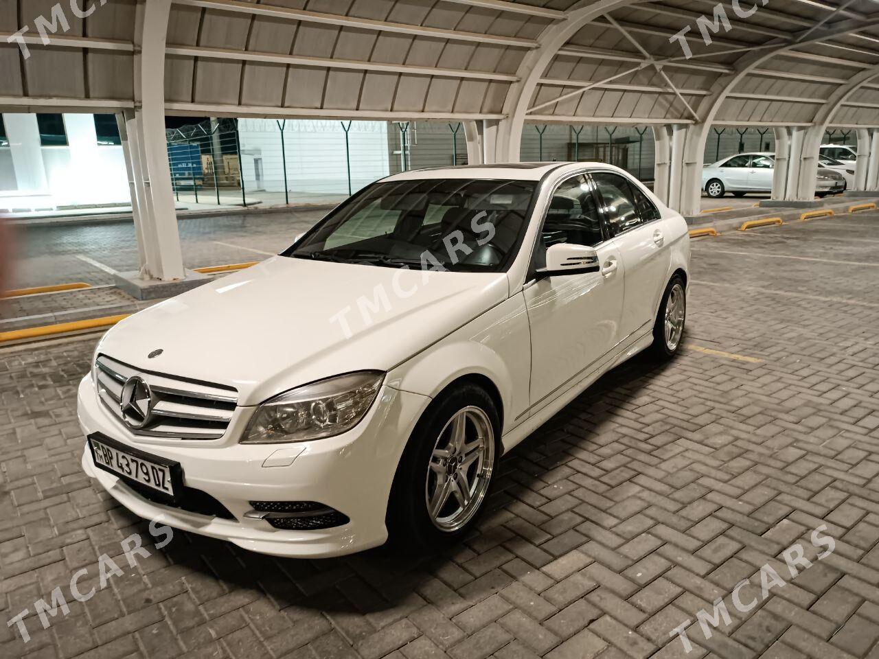 Mercedes-Benz C300 2010 - 200 000 TMT - Туркменабат - img 4