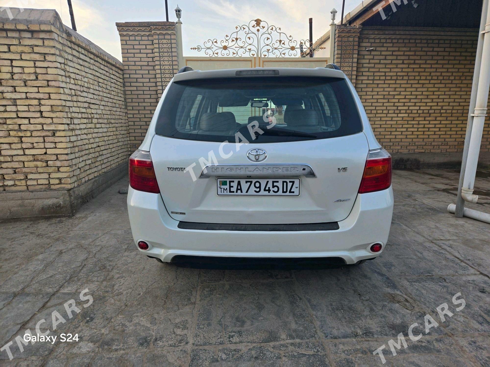 Toyota Highlander 2008 - 310 000 TMT - Köneürgenç - img 9