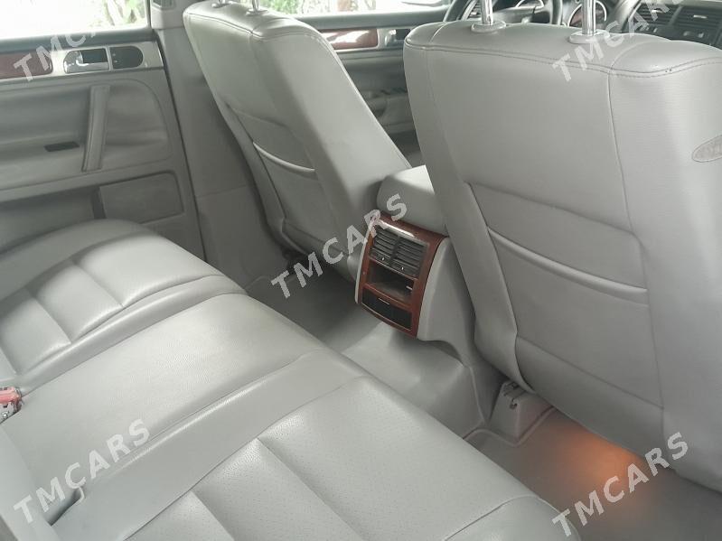 Volkswagen Touareg 2003 - 120 000 TMT - Анев - img 2