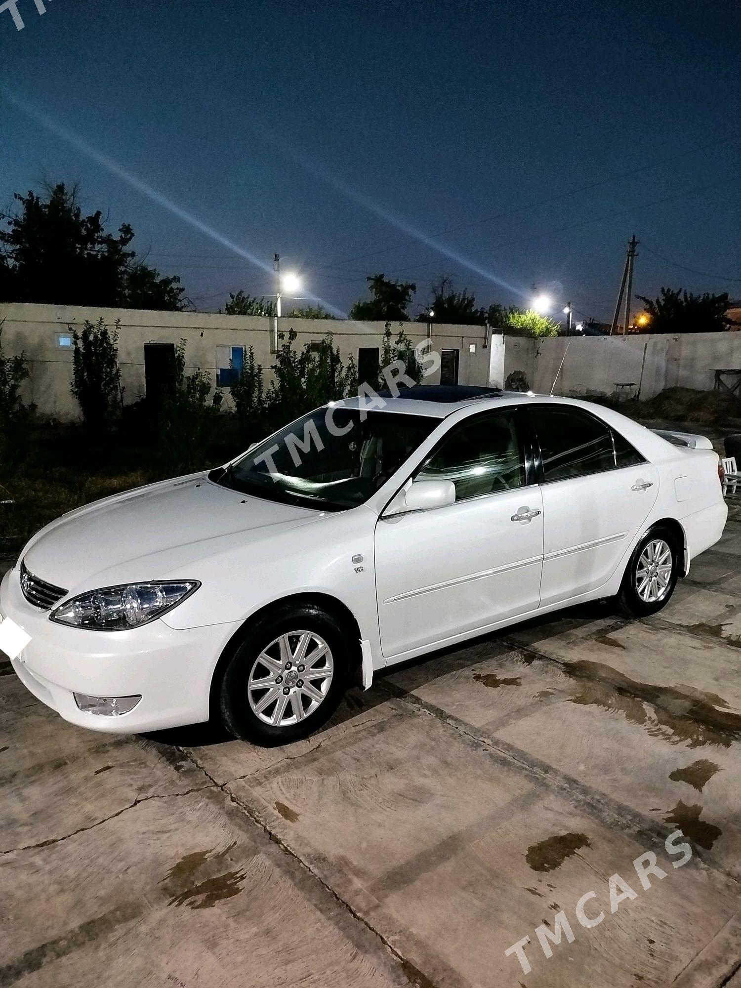 Toyota Camry 2003 - 210 000 TMT - Мары - img 4