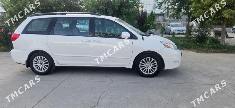 Toyota Sienna 2008 - 235 000 TMT - Гуртли - img 7