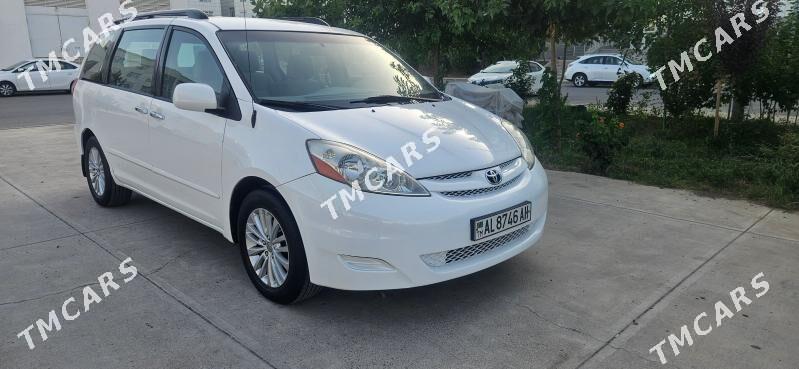 Toyota Sienna 2008 - 235 000 TMT - Гуртли - img 5