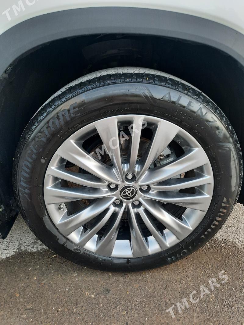 Toyota Highlander 2022 - 882 000 TMT - Aşgabat - img 6