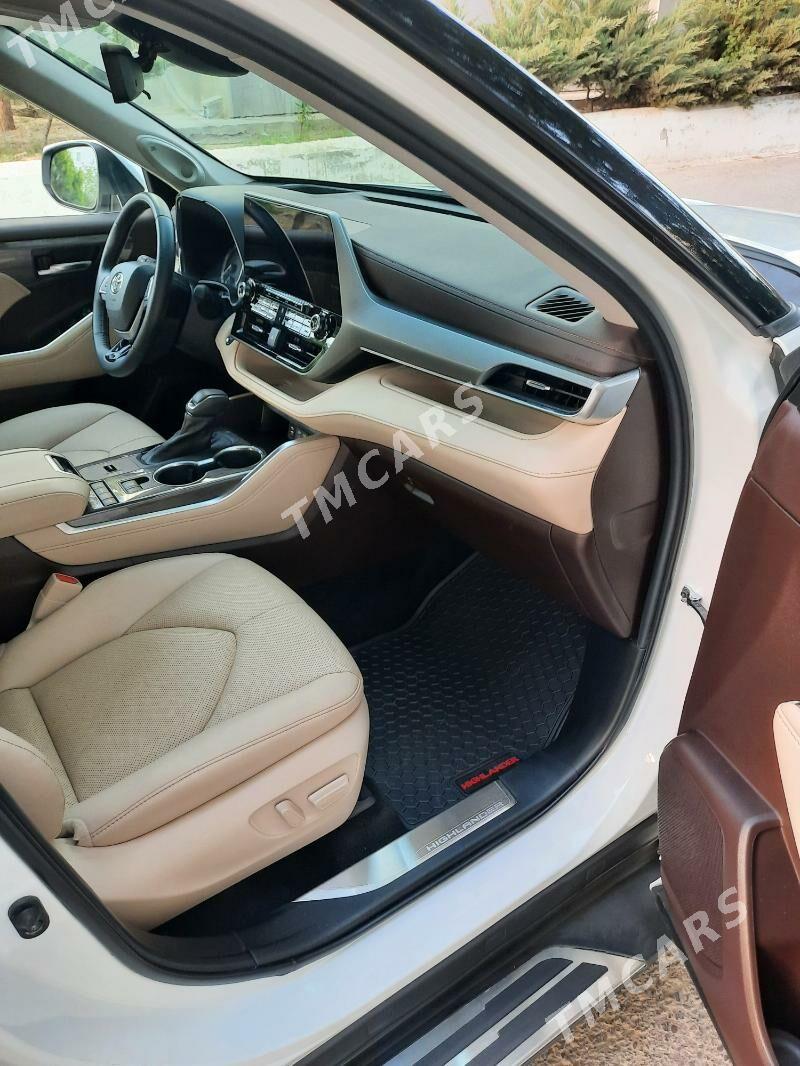 Toyota Highlander 2022 - 882 000 TMT - Aşgabat - img 10