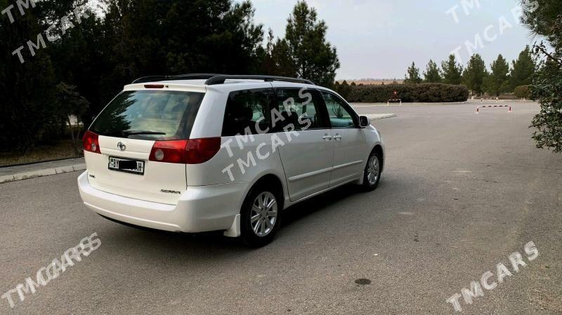 Toyota Sienna 2006 - 200 000 TMT - Гёкдепе - img 5