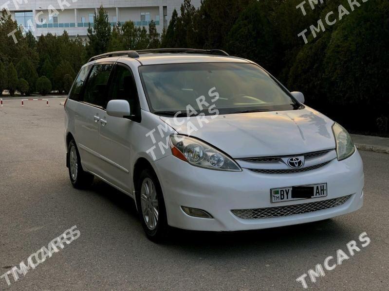 Toyota Sienna 2006 - 200 000 TMT - Гёкдепе - img 3