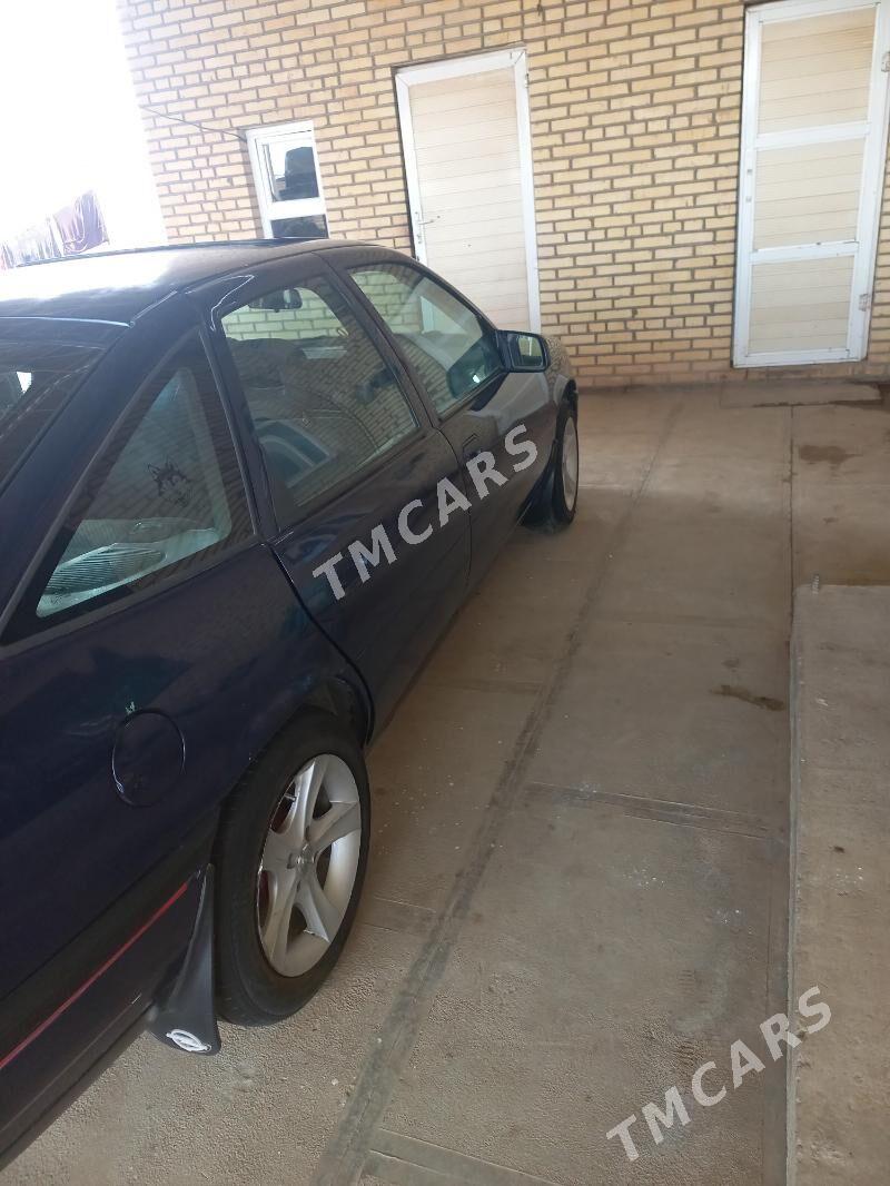 Opel Vectra 1993 - 21 000 TMT - Мары - img 2