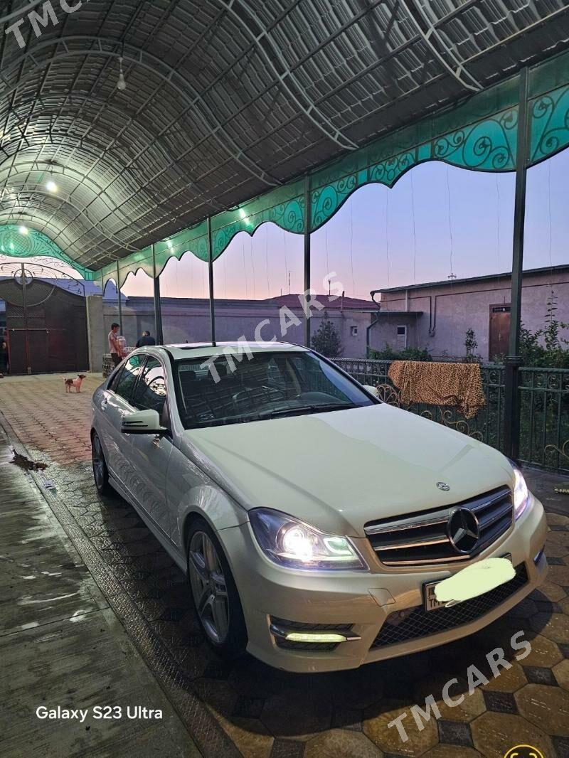 Mercedes-Benz C300 2012 - 210 000 TMT - Дашогуз - img 5