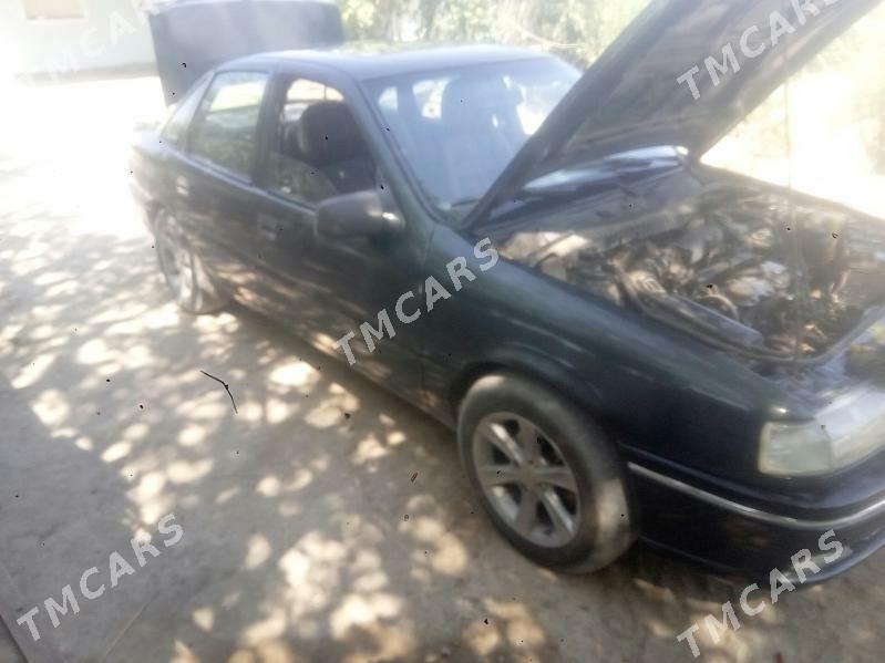 Opel Vectra 1996 - 52 000 TMT - Губадаг - img 3