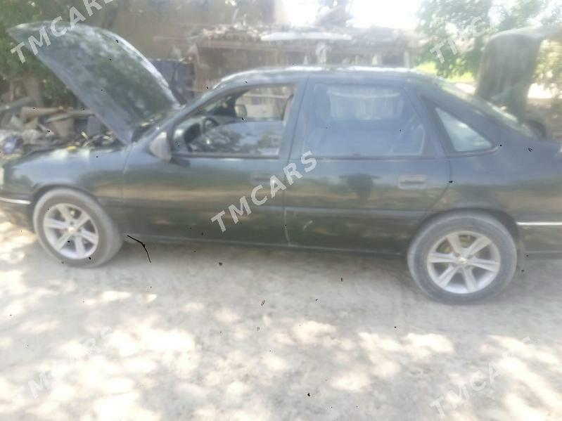 Opel Vectra 1996 - 52 000 TMT - Губадаг - img 4