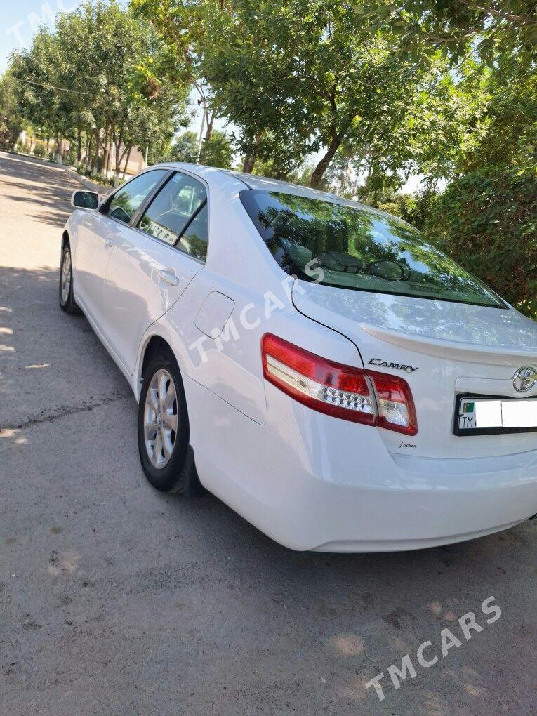 Toyota Camry 2010 - 220 000 TMT - Köneürgenç - img 1
