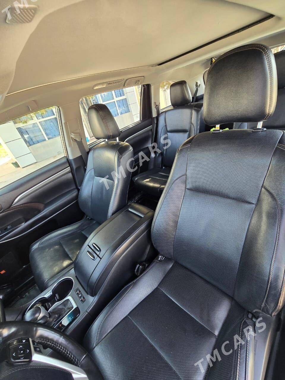Toyota Highlander 2019 - 460 000 TMT - Туркменабат - img 1