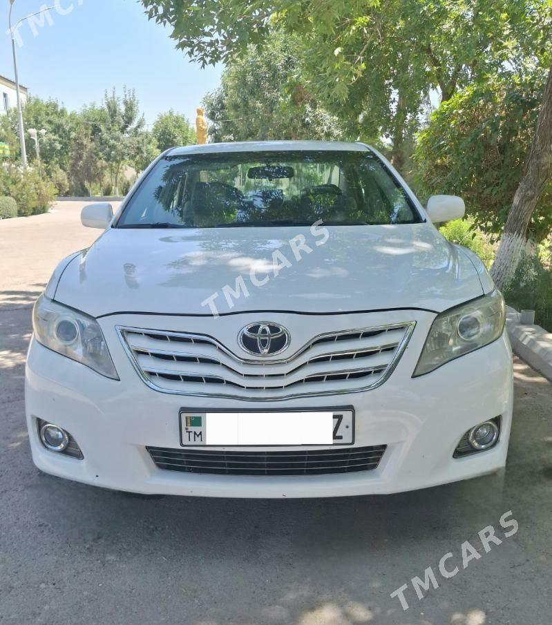 Toyota Camry 2010 - 220 000 TMT - Köneürgenç - img 5
