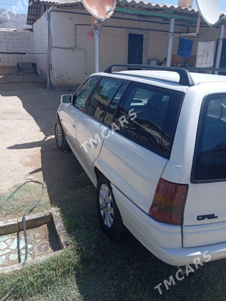 Opel Astra 1992 - 40 000 TMT - Балканабат - img 4