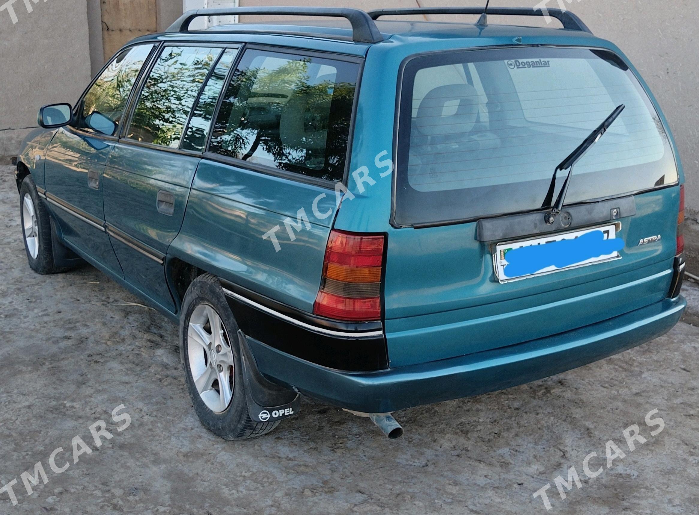 Opel Astra 1993 - 50 000 TMT - Дашогуз - img 3