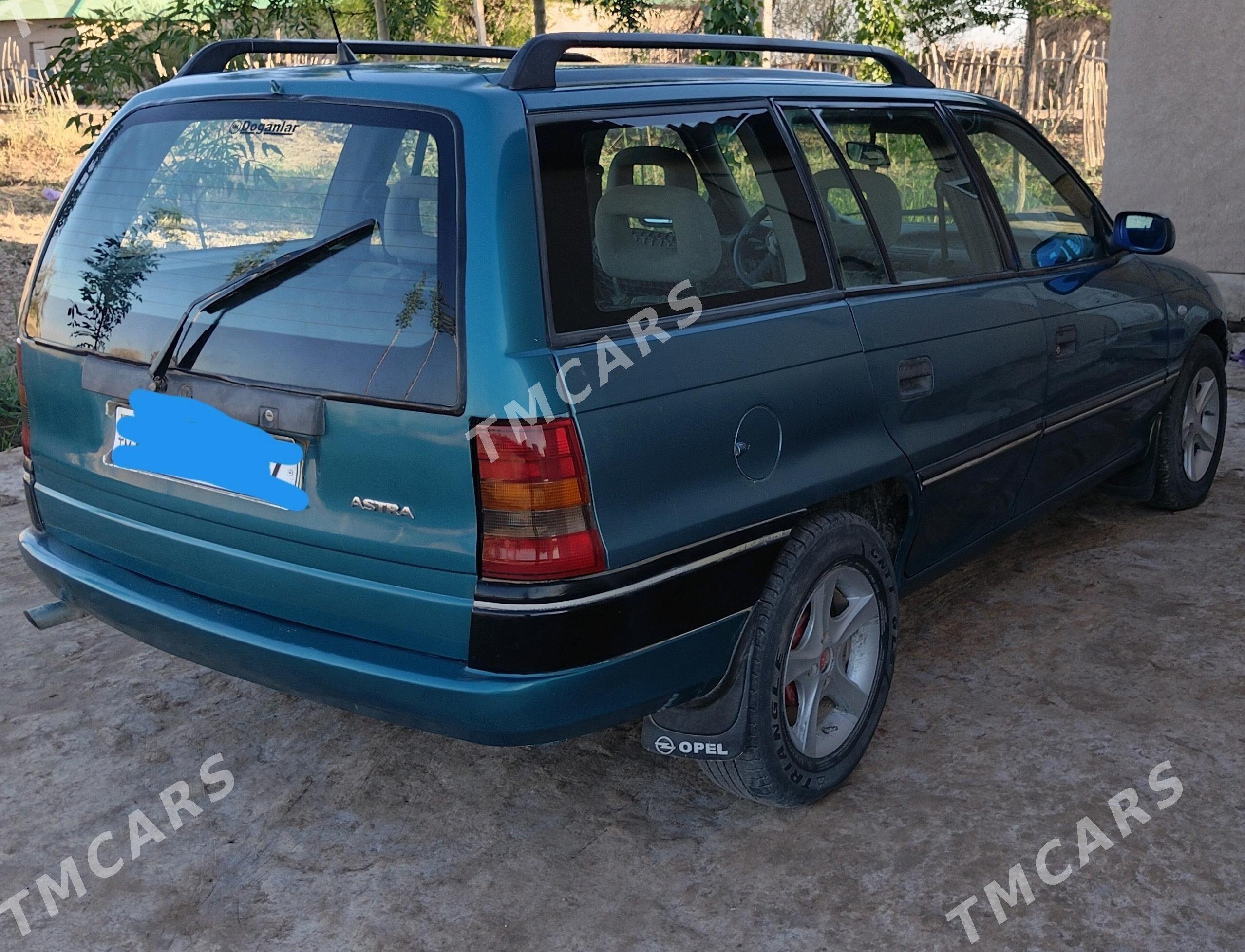 Opel Astra 1993 - 50 000 TMT - Дашогуз - img 4