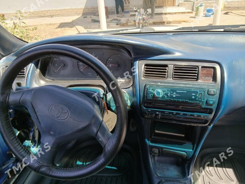 Toyota Corolla 1997 - 55 000 TMT - Кёнеургенч - img 3