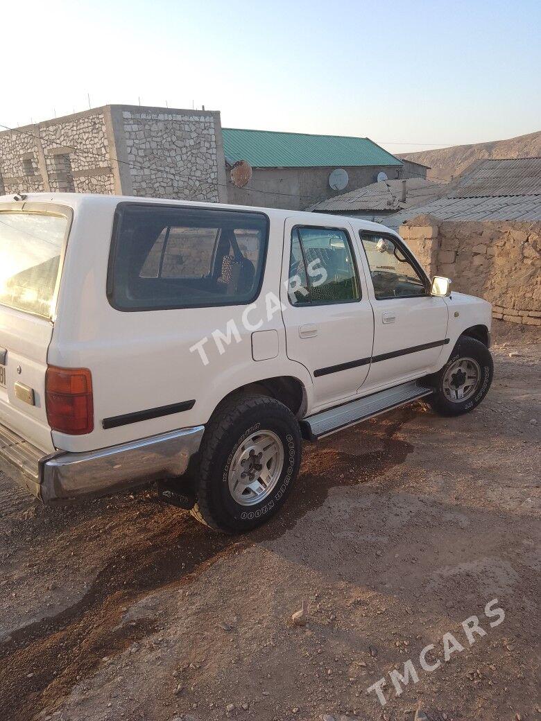 Toyota 4Runner 1994 - 70 000 TMT - Türkmenbaşy - img 3