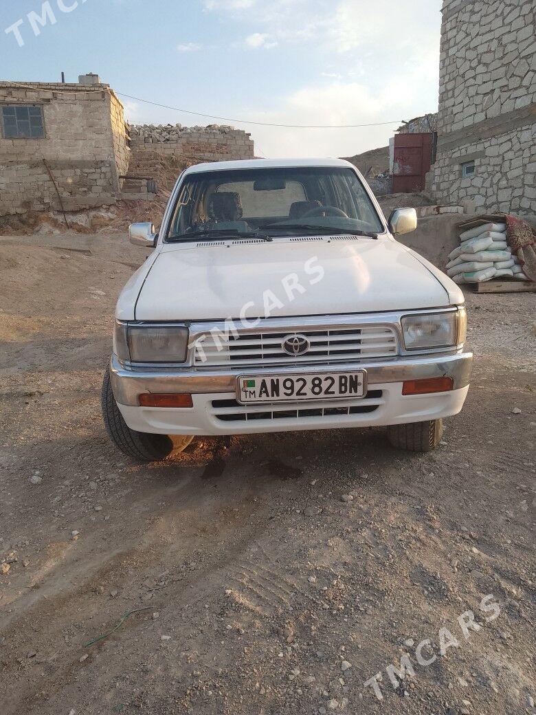 Toyota 4Runner 1994 - 70 000 TMT - Türkmenbaşy - img 4