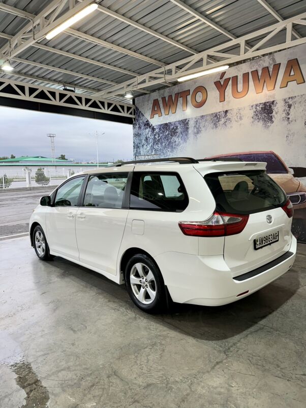 Toyota Sienna 2019 - 360 000 TMT - Ашхабад - img 3