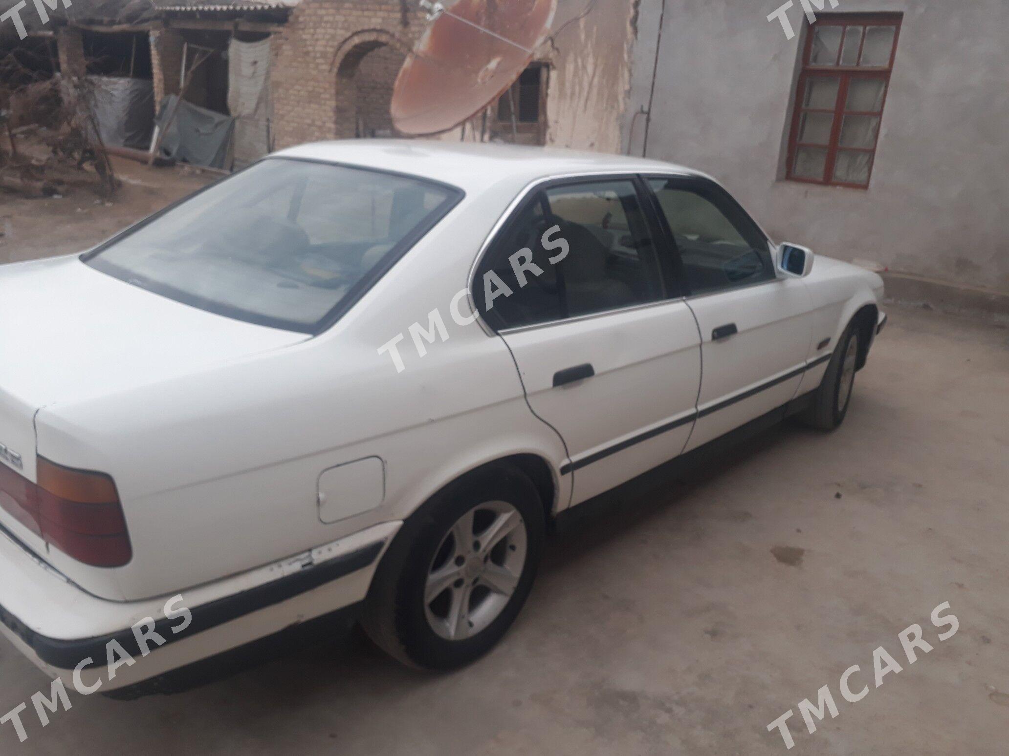 BMW 525 1990 - 40 000 TMT - Saýat - img 2