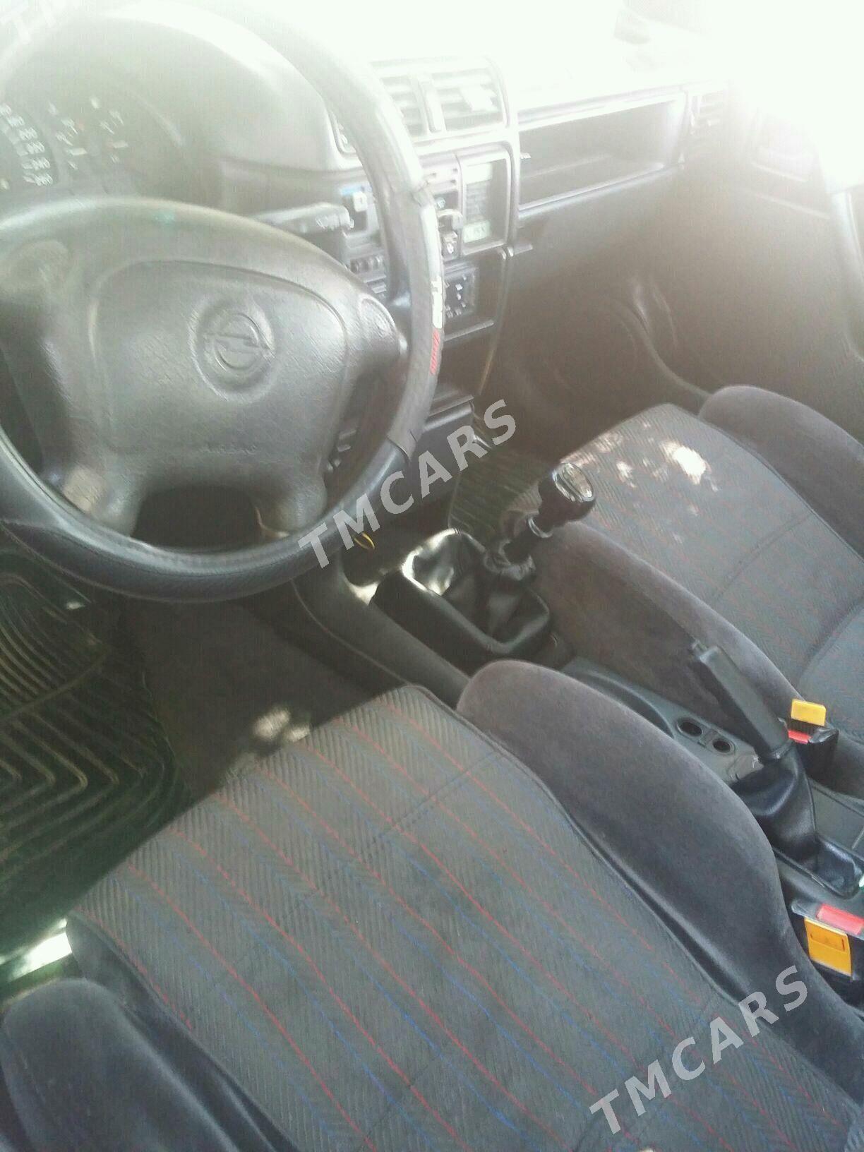 Opel Vectra 1995 - 52 000 TMT - Şabat etr. - img 3