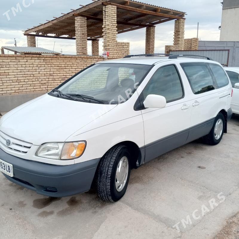 Toyota Sienna 2002 - 170 000 TMT - Kerki - img 8