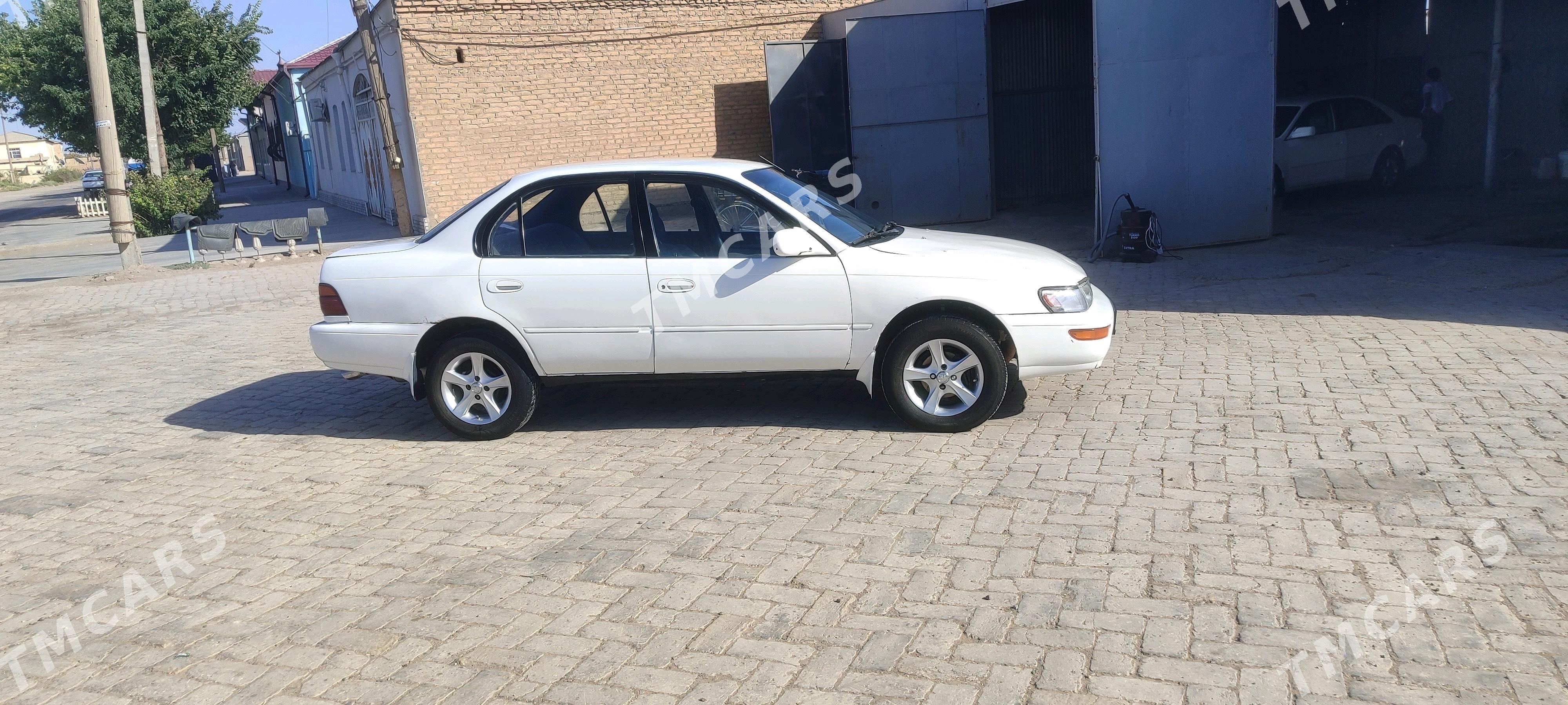 Toyota Corolla 1994 - 55 000 TMT - Ёлётен - img 4