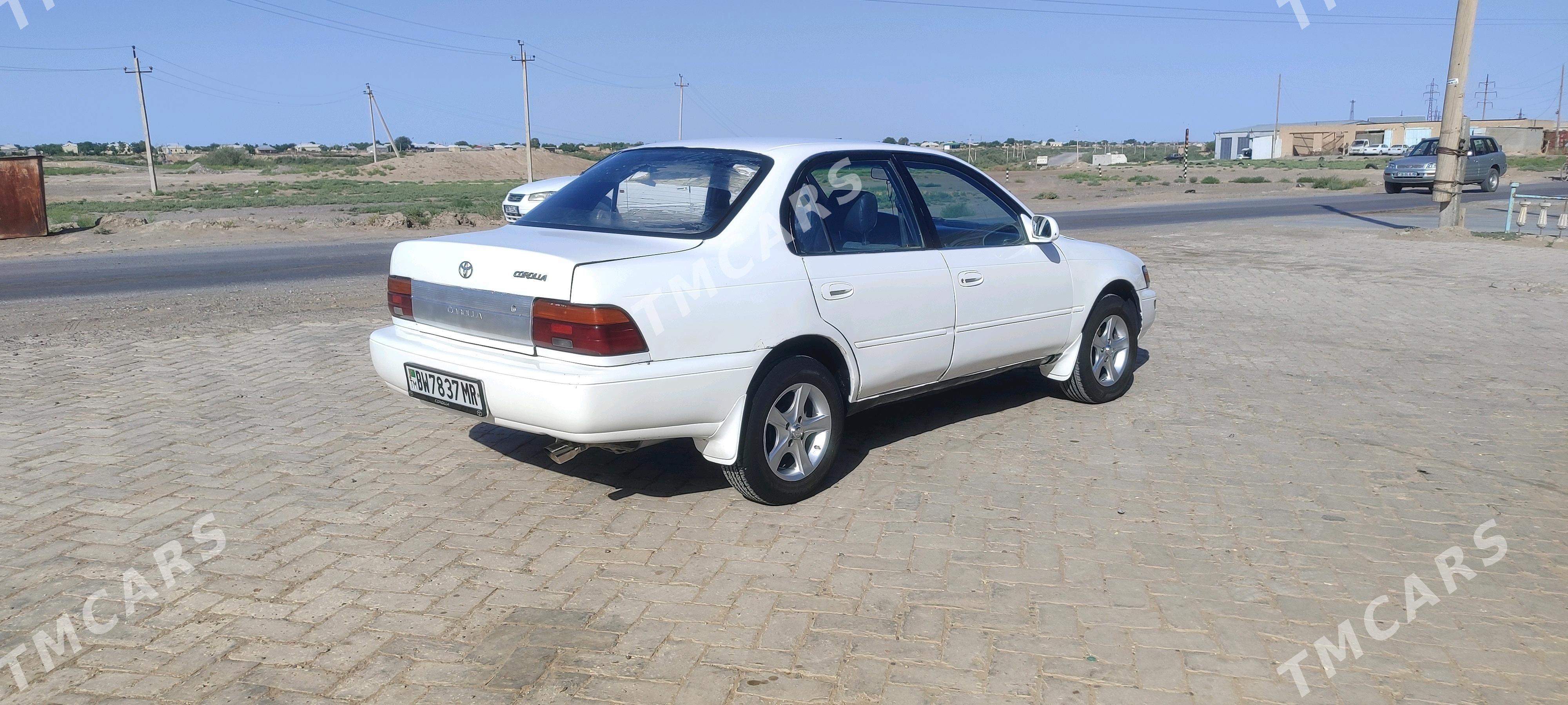 Toyota Corolla 1994 - 55 000 TMT - Ёлётен - img 9