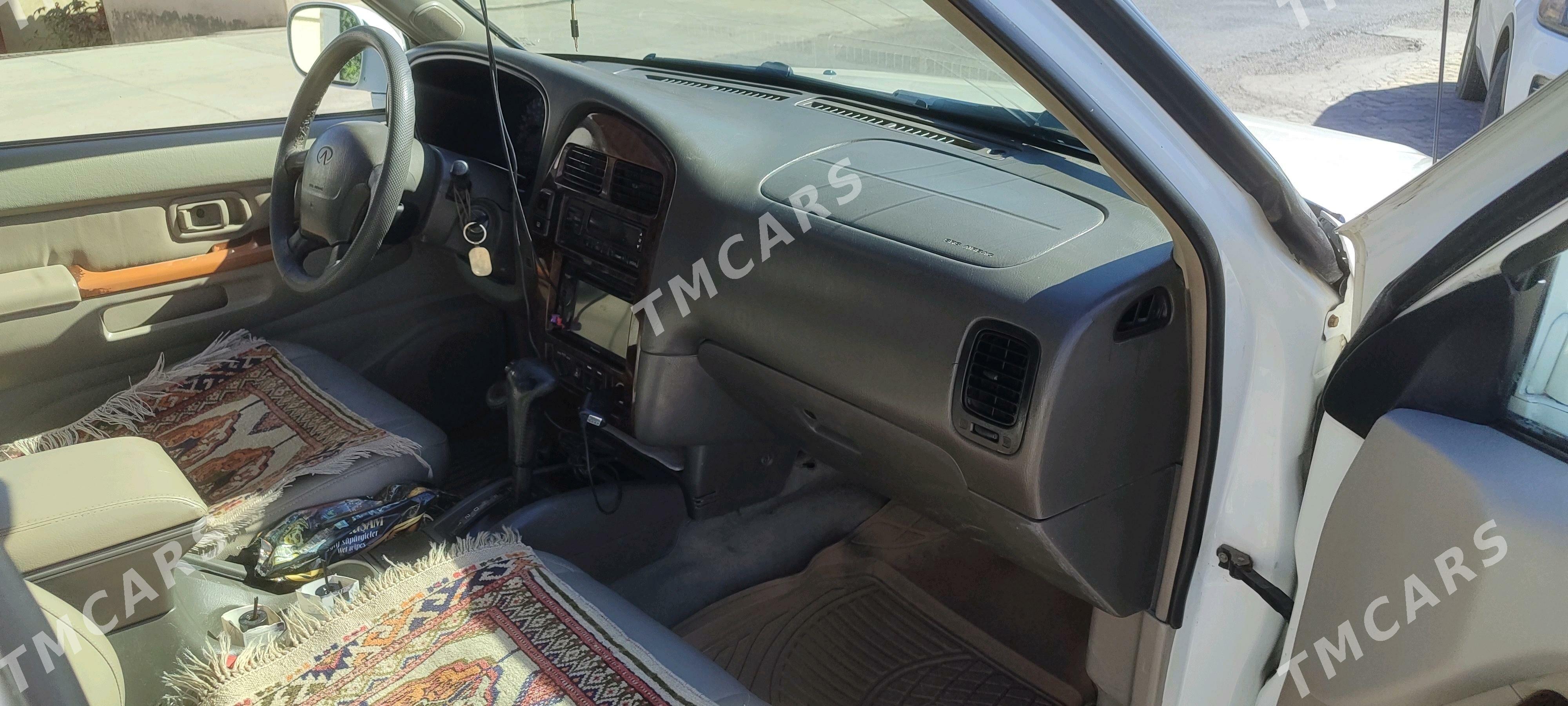 Infiniti QX4 1998 - 105 000 TMT - Ёлётен - img 9