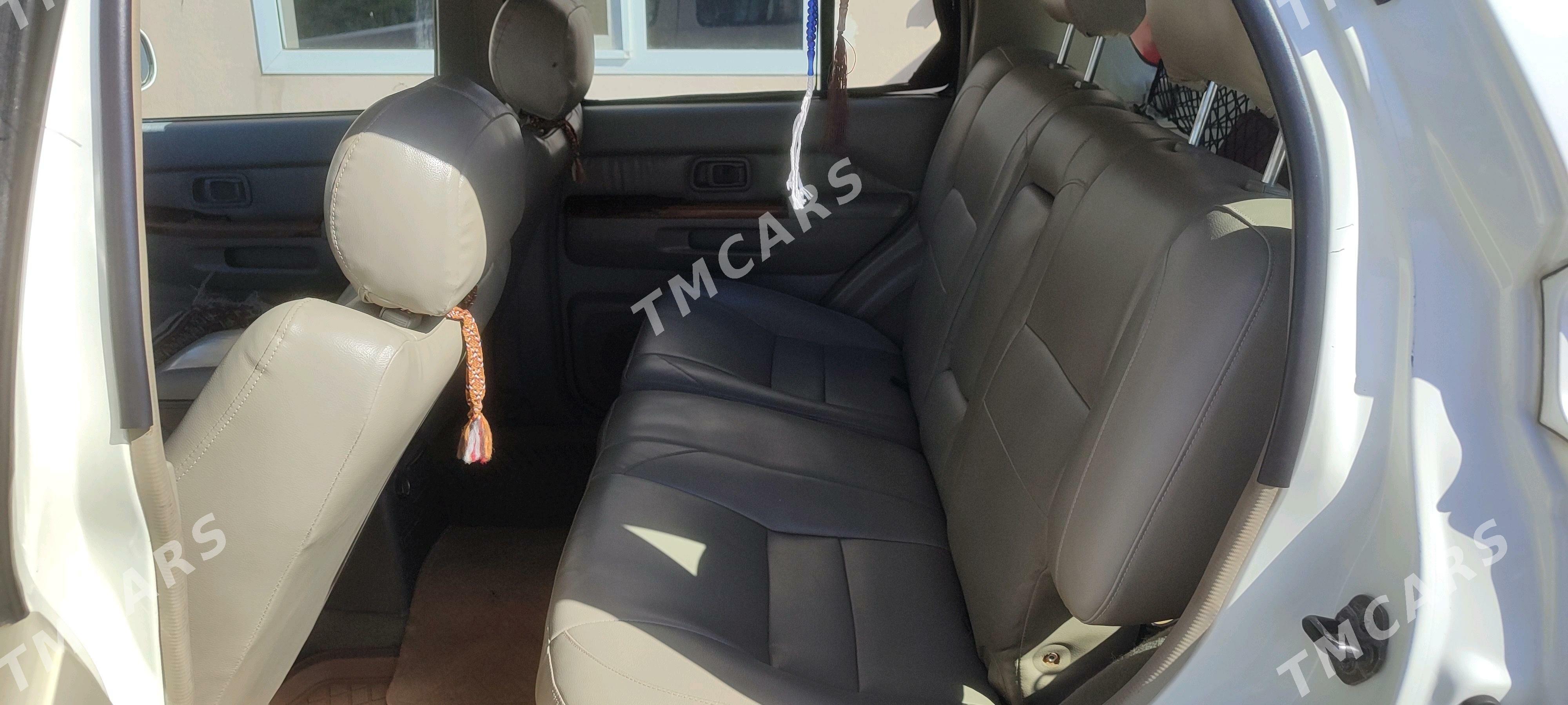 Infiniti QX4 1998 - 105 000 TMT - Ёлётен - img 5
