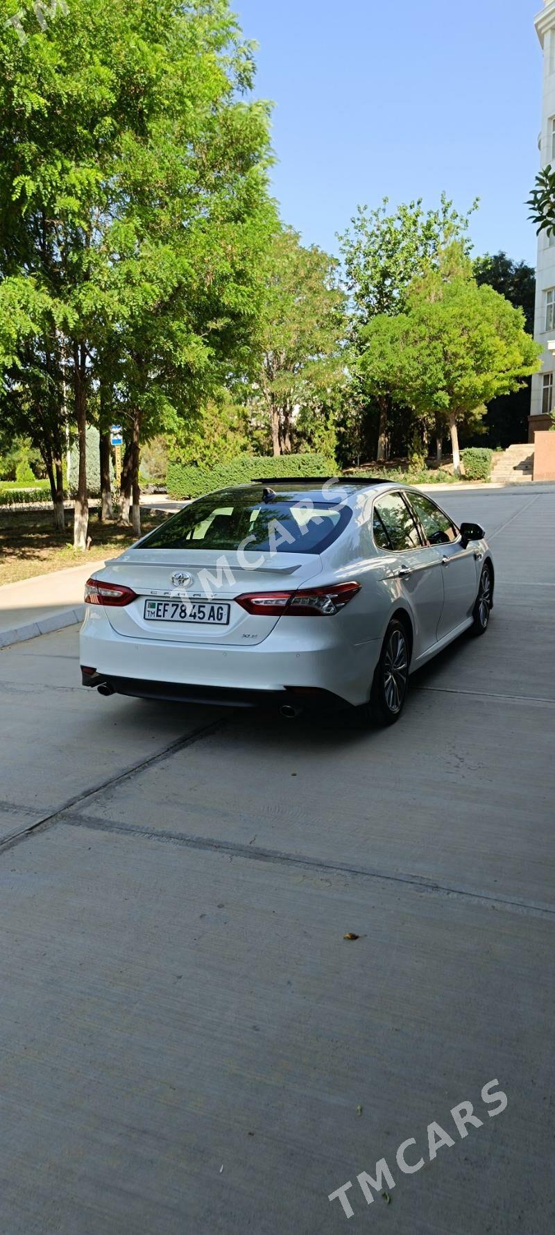 Toyota Camry 2018 - 415 000 TMT - Aşgabat - img 9