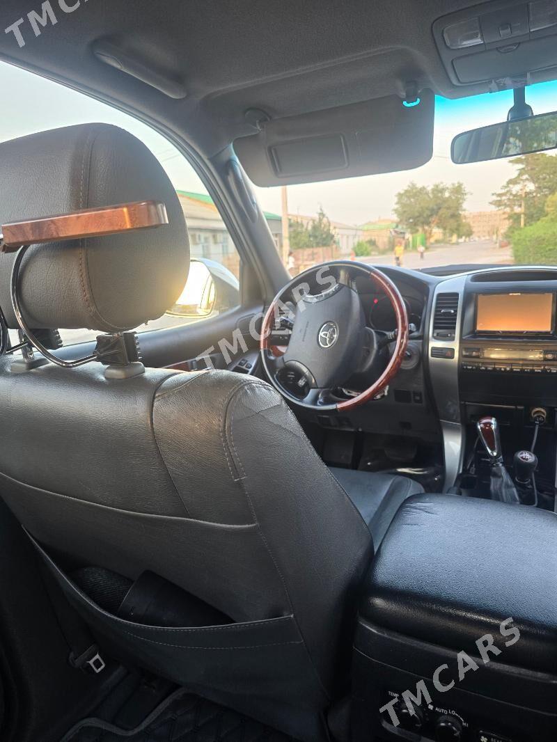 Toyota Land Cruiser Prado 2005 - 340 000 TMT - Ак-Бугдайский этрап - img 3