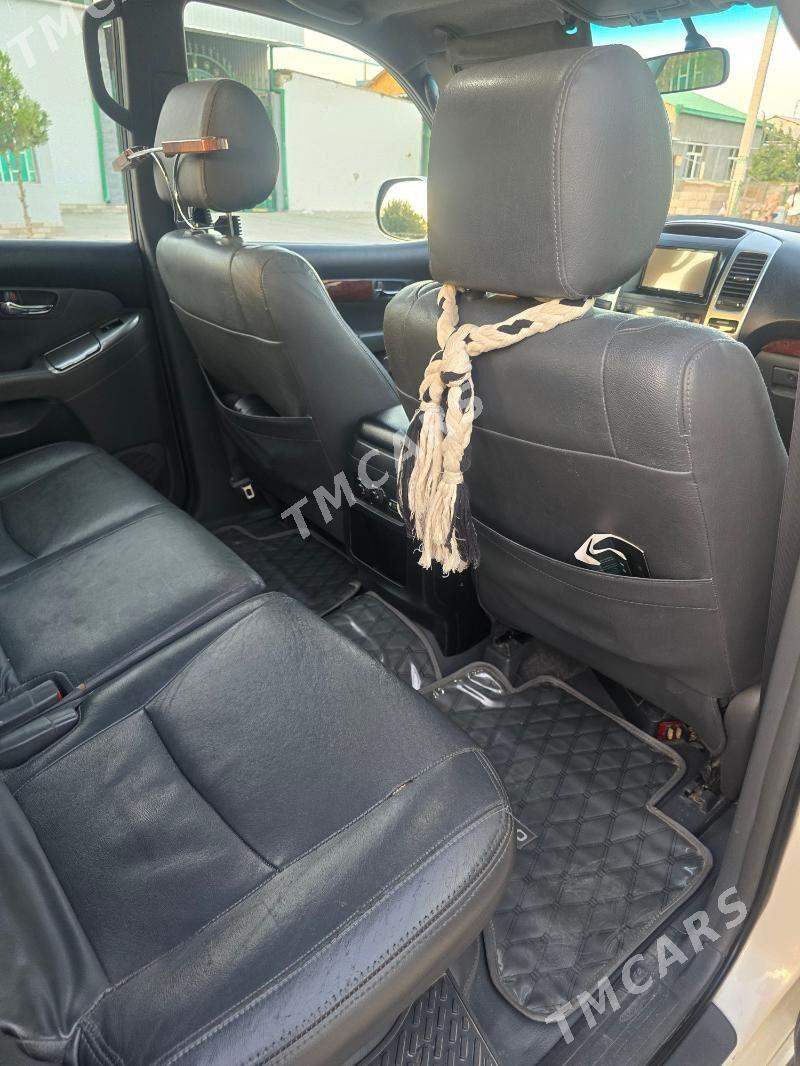 Toyota Land Cruiser Prado 2005 - 340 000 TMT - Ак-Бугдайский этрап - img 10