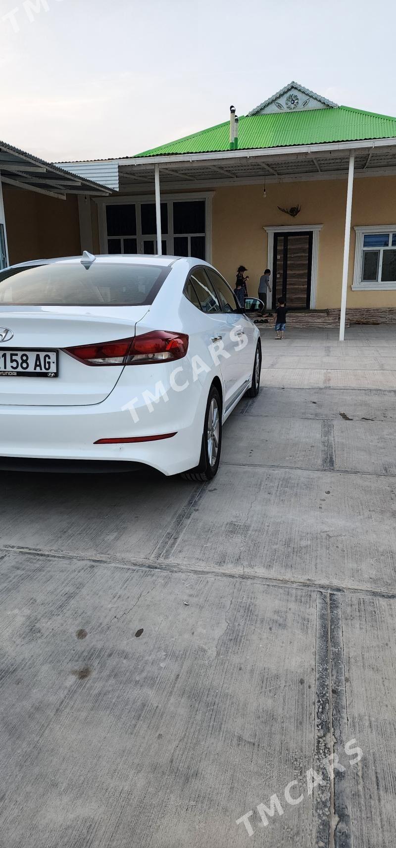 Hyundai Elantra 2018 - 178 000 TMT - Aşgabat - img 6