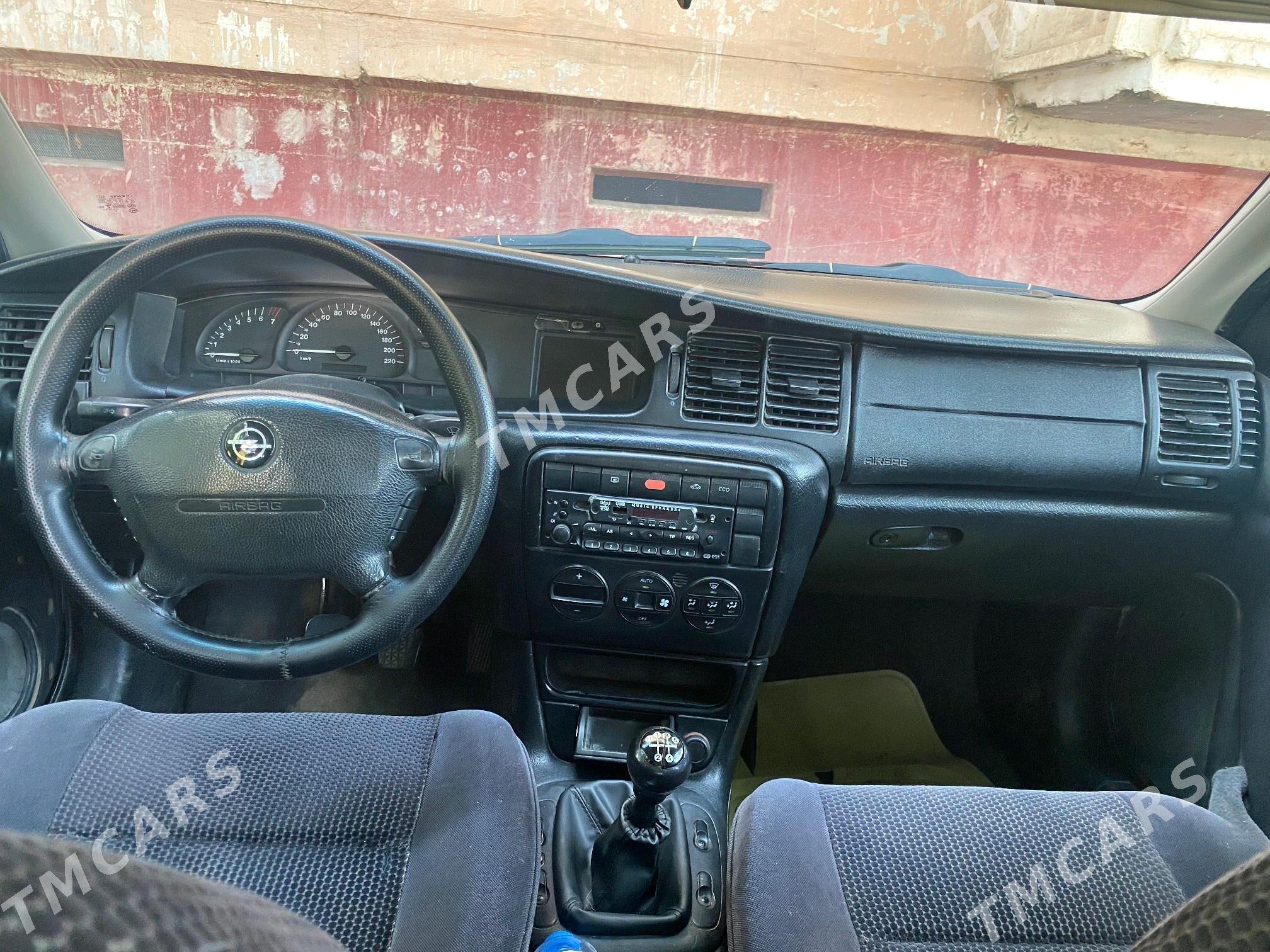 Opel Vectra 2001 - 60 000 TMT - Daşoguz - img 2