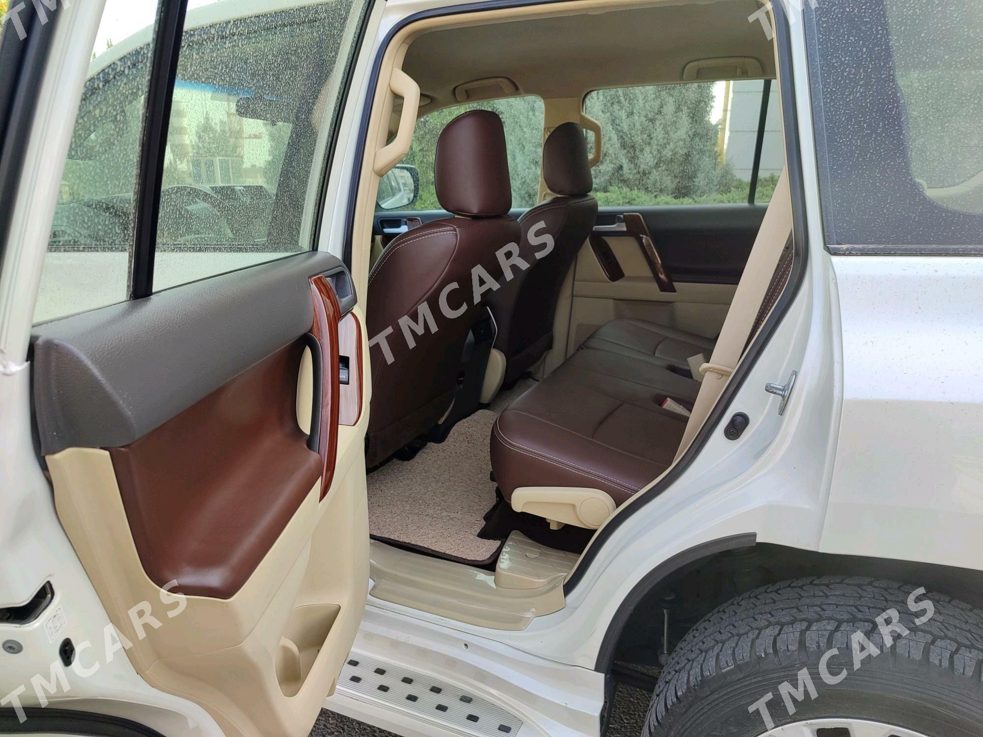 Toyota Land Cruiser Prado 2014 - 650 000 TMT - Мары - img 9