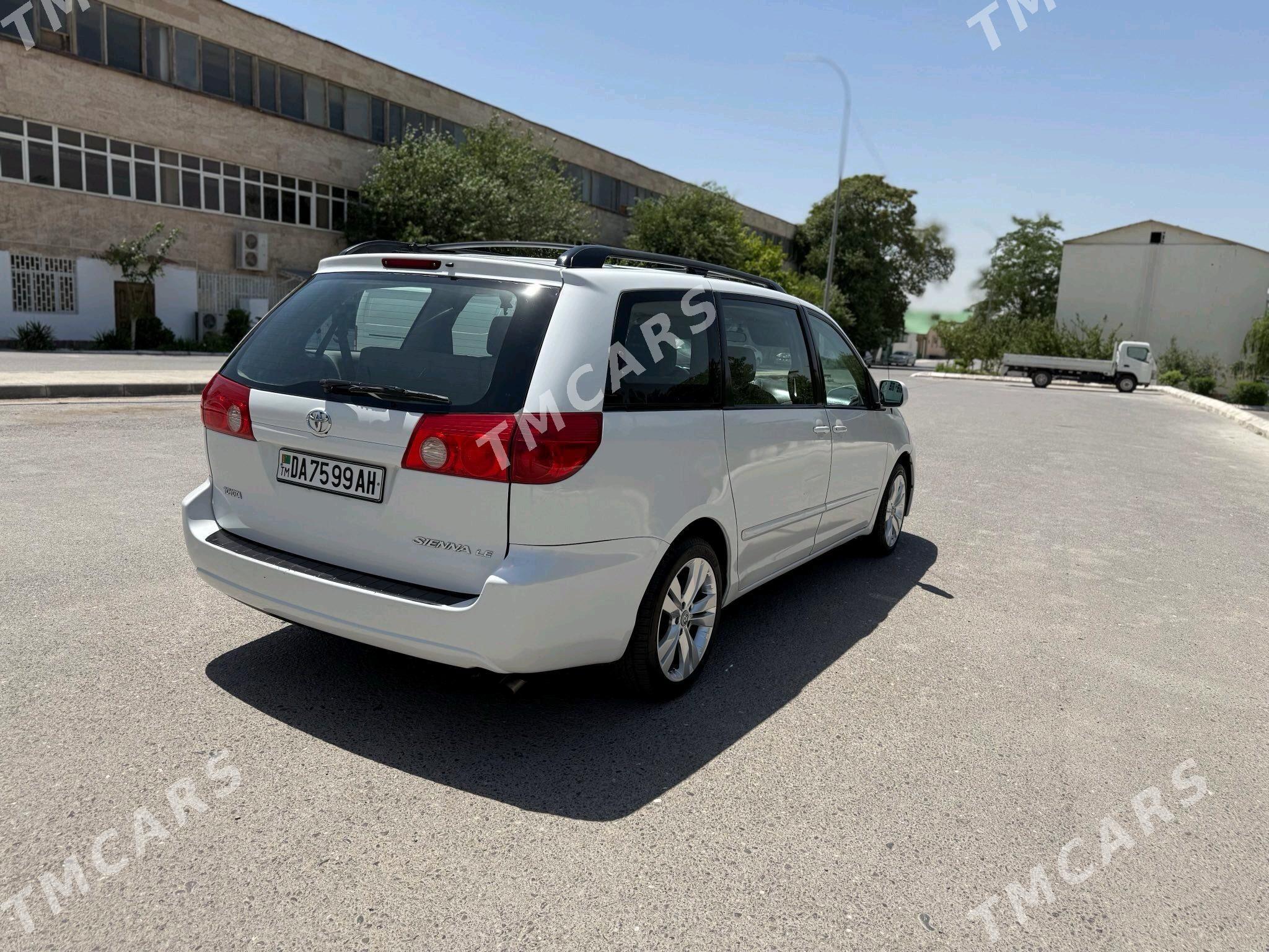 Toyota Sienna 2008 - 210 000 TMT - Ашхабад - img 2