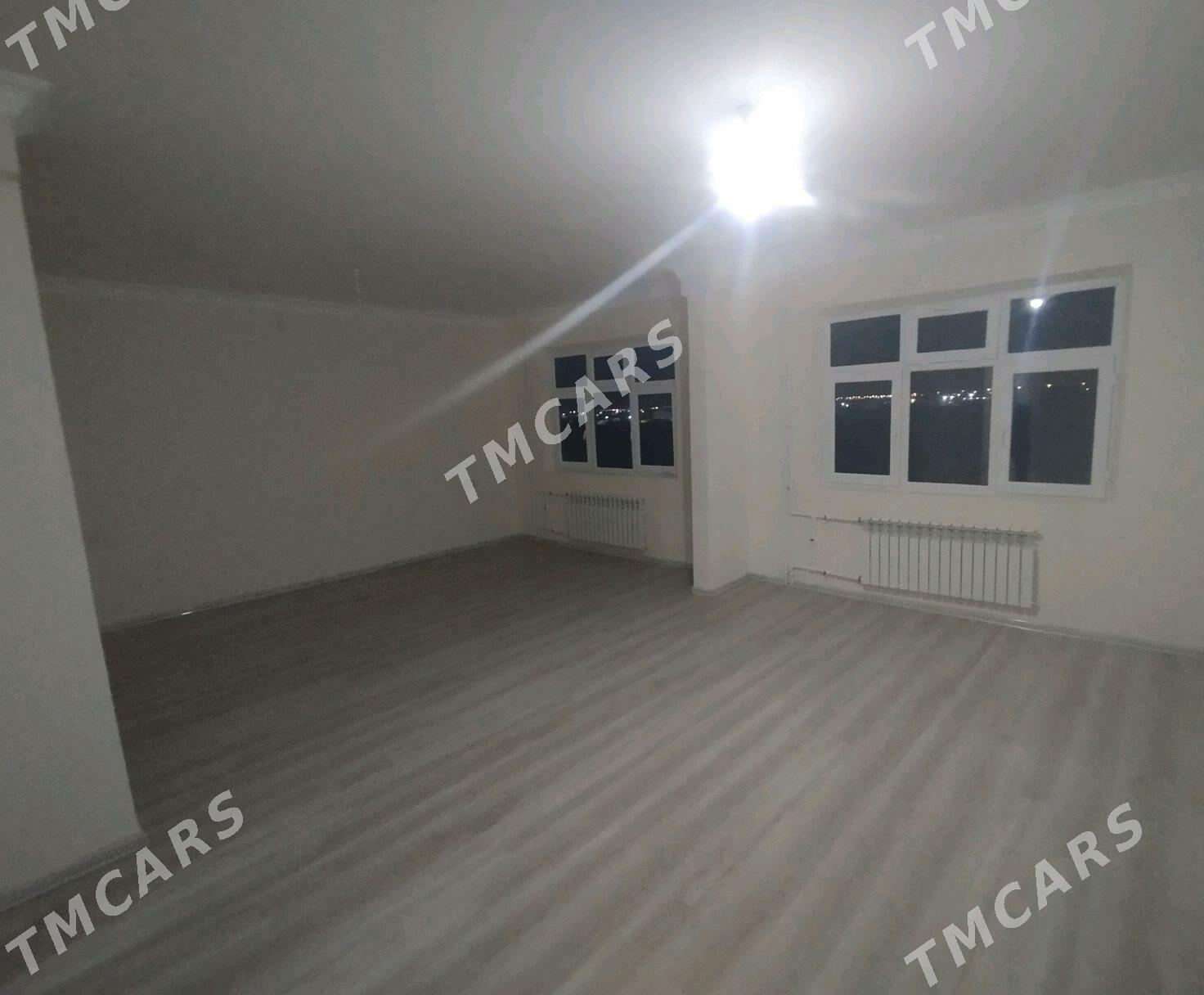 Buzmeyin gres taze acylan 144² - Büzmeýin GRES - img 2